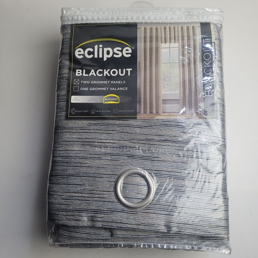 Eclipse Dylan Blackout Darkening Window 2 Curtain Panel 'Dylan Silver' 52x84in